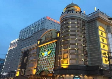 鹤城最大顶级出名高端豪华KTV会所-皇冠伯爵KTV顶级体验点评